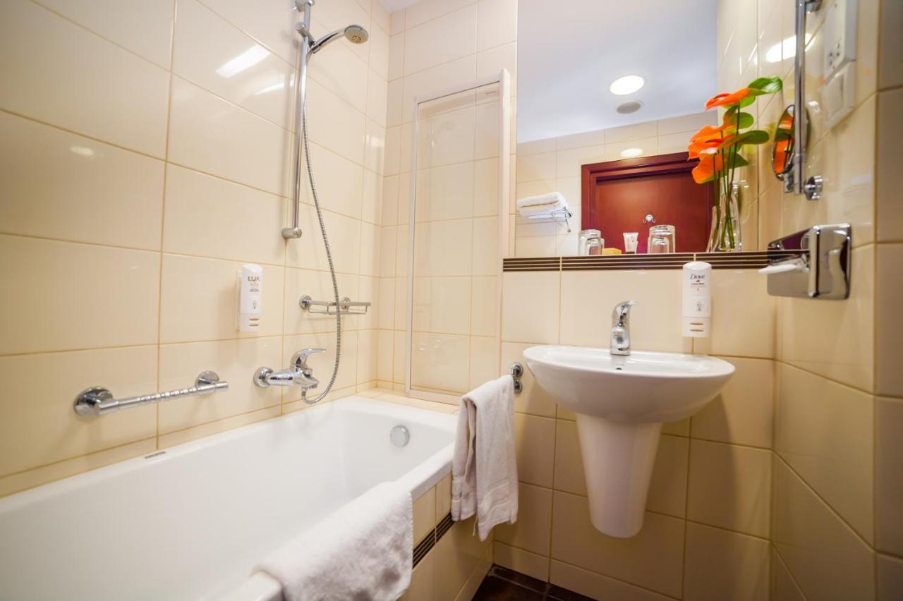 Premier Krakow Hotel Ngoại thất bức ảnh